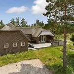 Semesterbostad Cozy In With Sauna Blåvand