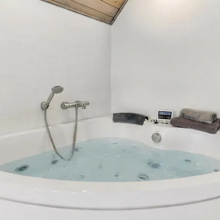 Hébergement de vacances Cozy In With Sauna *